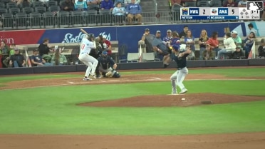 Ben McLaughlin homers (4) on a fly ball to center field.