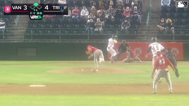 Jorge Ruiz singles on a line drive to left fielder Austin Smith. Hayden Alvarez scores. Jorge Ruiz to 2nd. Jorge Ruiz advances to 2nd, on an interference error by second baseman Dariel Ramon.