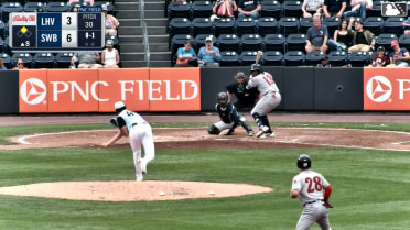 Felix Reyes homers (15) on a fly ball to left center field. Dylan Moore scores.