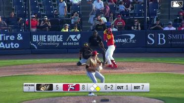 Raylin Heredia strikes out swinging and Pedro León caught stealing 2nd, catcher Derek Berg to second baseman Ryan McCarty to catcher Derek Berg.