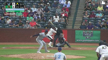 Brian Sanchez doubles (10) on a fly ball to right fielder Elijah Green. Tony Blanco Jr. scores.