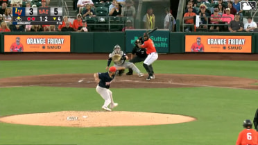 Heliot Ramos doubles (3) on a sharp line drive to center fielder Cade Marlowe. Nate Furman scores.