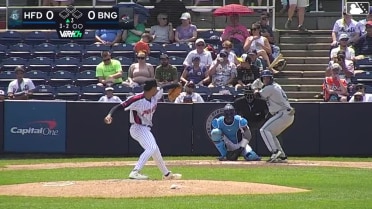 Jimmy Obertop homers (4) on a fly ball to center field.