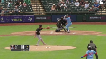 Jonah Bride singles on a soft fly ball to center fielder Carlos Rodríguez. Alejandro Osuna scores.
