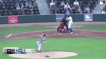Alex Ramírez homers (8) on a fly ball to right field.
