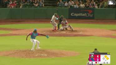 Francis Peña In play, run(s) to Junior Franco