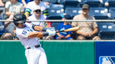 Brandon Eike doubles (18) on a line drive to right fielder Derek Bernard. Luke Stevenson scores.