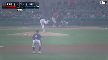 Jack O'Dowd doubles (2) on a sharp line drive to left fielder Breyson Guedez. Tanner Thach scores.