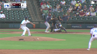 Marcus Lee Sang doubles (4) on a sharp line drive to right fielder Yamal Encarnacion. Ian Moller scores.