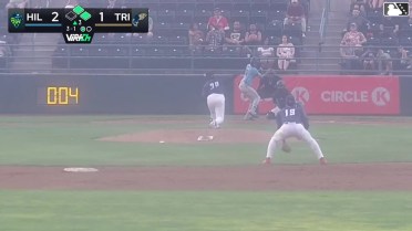 Jakey Josepha reaches on a fielder's choice, fielded by pitcher Yeferson Vargas. Jose Alpuria scores. Yassel Soler to 3rd.