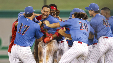 Beltran Ties it in Ninth, Phelps Completes Comeback to Win in Ten