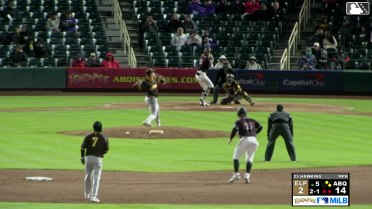 Zac Veen homers (3) on a fly ball to right center field. Blaine Crim scores. Vimael Machín scores.