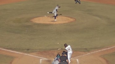 Ethan Salas crushes an RBI double in the Fall League