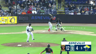Dixon Williams singles on a ground ball to center fielder Justin Thomas Jr. Isaiah Drake scores. John Gil to 2nd.