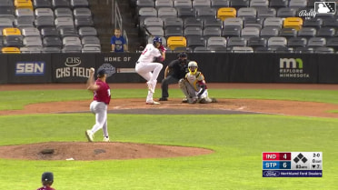 Matt Wallner homers (5) on a fly ball to right field.