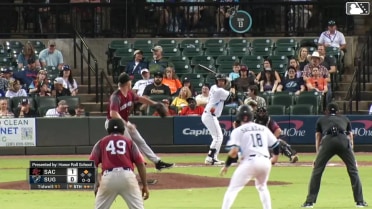 Trenton Brooks doubles (2) on a line drive to center fielder Scott Bandura. César Salazar scores.
