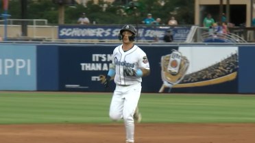 Andrew Fischer's solo home run 