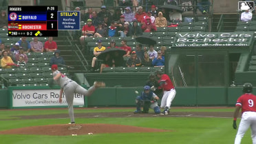 Kyle Hayes homers (1) on a fly ball to left center field. Leandro Pineda scores. Liover Peguero scores.