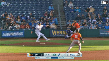 Joey Meneses grounds out, shortstop Kevin Newman to first baseman Abraham Toro. Darell Hernaiz scores. Cade Marlowe to 3rd.