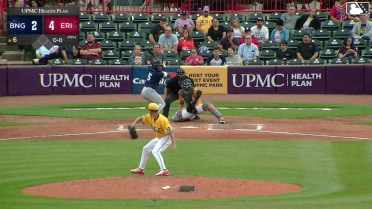 Matt Rudick homers (1) on a fly ball to right field.