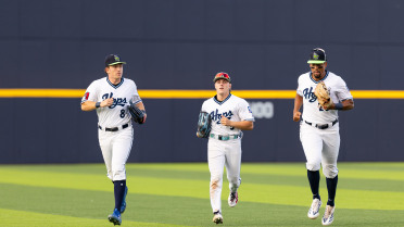 Hops Bash Three Homers to Earn Series Split with Vancouver