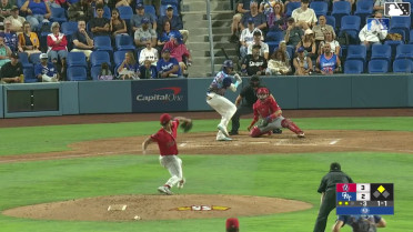 Oswaldo Osorio doubles (6) on a line drive to right fielder Lucas Ramirez. Caleb Johnson scores.
