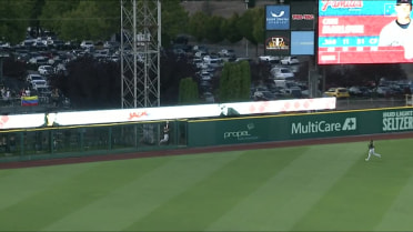 Wyatt Langford robs a homer with a leap at the wall