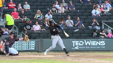 José Iglesias hits three home runs for El Paso