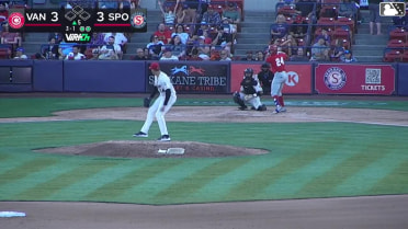 Everett Catlett In play, run(s) to Alexis Hernandez