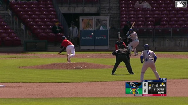 Erick Torres singles on a line drive to center fielder Jacob McCombs. Derlin Figueroa scores.