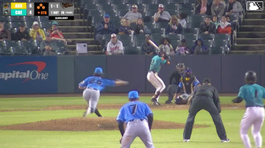 Alaska Abney In play, run(s) to Tavian Josenberger