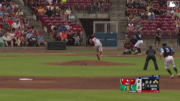 Danny De Andrade doubles (2) on a line drive to left fielder Alex McCoy. Jacob McCombs scores. Miguel Briceno to 3rd.