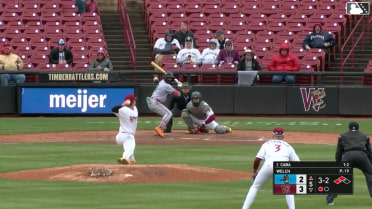 Starlyn Caba singles on a ground ball to right fielder Luis Castillo. Cam Clayton scores. Wilfredo Lara scores. Starlyn Caba out at 2nd on the throw, right fielder Luis Castillo to pitcher Chandler Welch to shortstop Daniel Dickinson to second baseman Juan Baez.