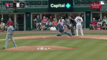 Yariel Rodríguez records his fourth strikeout