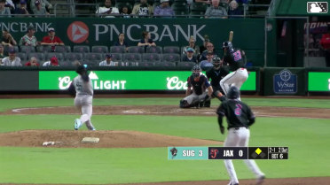 Deyvison De Los Santos homers (2) on a fly ball to left field. Andrew Pintar scores.