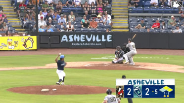 Cade Doughty doubles (1) on a fly ball to right fielder Anthony Huezo. Cody Miller scores. Mason Guerra to 3rd.
