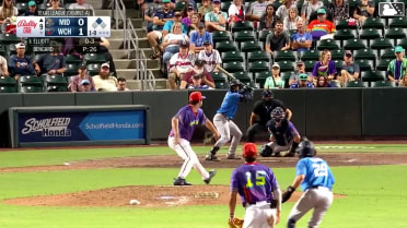Clark Elliott doubles (9) on a sharp line drive to right fielder Garrett Spain. Justin Riemer scores.