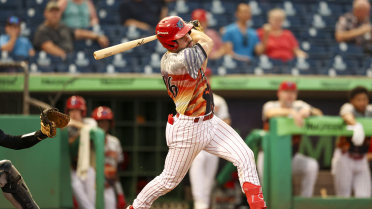 Threshers Drop Fourth Straight in Walkoff Loss