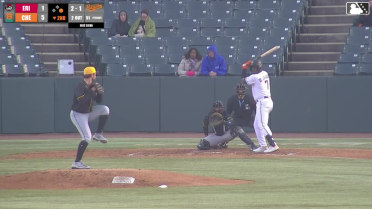 Anderson De Los Santos homers (1) on a line drive to left center field. Adam Retzbach scores.