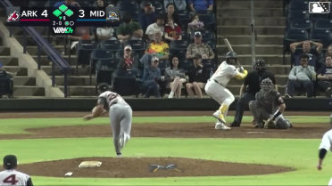 Clark Elliott singles on a ground ball to center fielder Bill Knight. Leo De Vries scores. Colby Halter scores. Brayan Buelvas to 2nd.