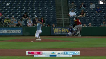 Tyler Gentry homers (3) on a fly ball to right center field. Corey Julks scores.