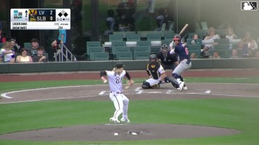 Drew Swift singles on a ground ball to second baseman Christian Moore. Chad Wallach scores. Jack Winkler to 2nd.