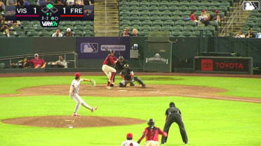 Jack O'Dowd homers (6) on a fly ball to right center field. Derek Bernard scores.