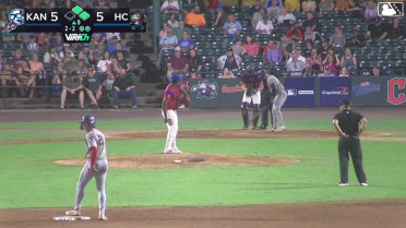Clay Burdette triples (5) on a sharp line drive to left fielder Yeiferth Castillo. Jaden Fauske scores. Abraham Nunez scores.