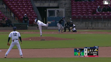 Luke Pelzer doubles (2) on a line drive to left fielder Jaime Ferrer. Blake Mitchell scores.