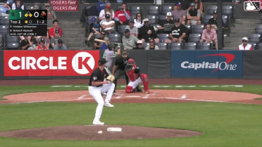 Robert Hipwell singles on a sharp line drive to right fielder Jake Casey. Carlos Gutierrez scores. Zander Darby to 3rd.