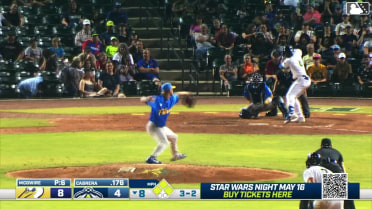 Roni Cabrera walks. JC Vanek scores. Stone Russell to 3rd. Henry Ramos to 2nd.