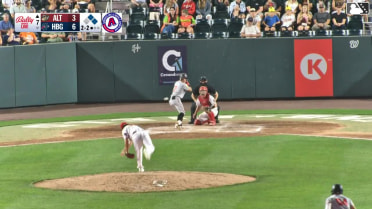 Keiner Delgado singles on a soft line drive to left fielder T.J. White. Matt King scores. Jesus Castillo scores.