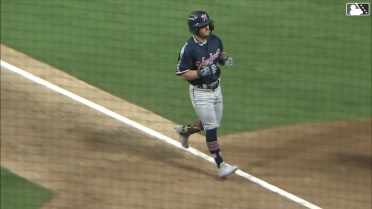 Jett Williams' multihomer game