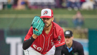 Arkansas Swept in Doubleheader